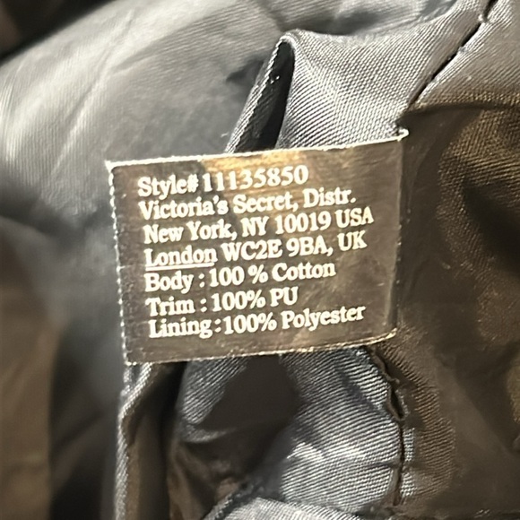 Victoria’s Secret Large Floral Weekend Travel Tote Bag - Picture 12 of 17